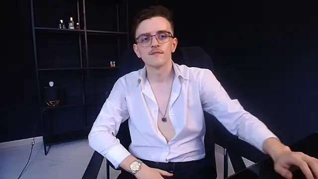 Онлайн чат XXX FelixStarkk