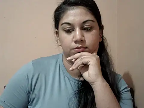 bellachow10's Live XXX Chat