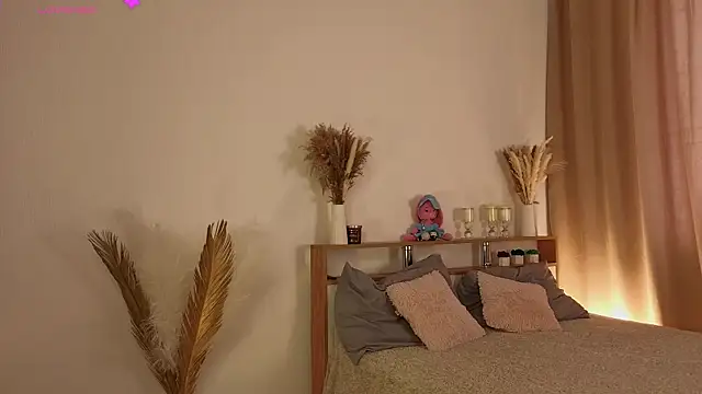 Milisaaaaa's Live XXX Chat