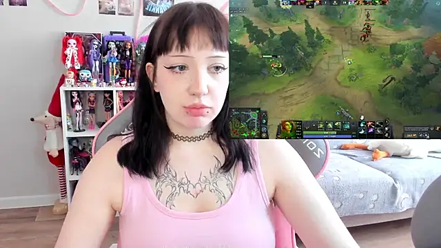 MollysLand Chat XXX in diretta