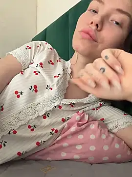 Lisaaa_Alisa Adlı Modelin Canlı XXX Sohbeti