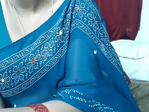 sunitha-3's Live XXX Chat