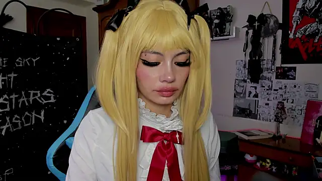 _sakae_ Adlı Modelin Canlı XXX Sohbeti