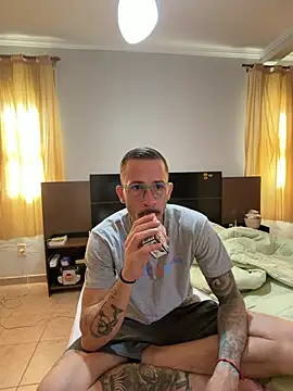 MeladoDiMel's Live XXX Chat