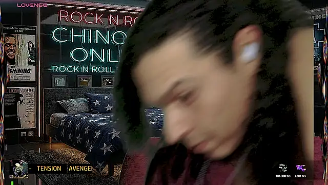 Вебкам-шоу chino_roz