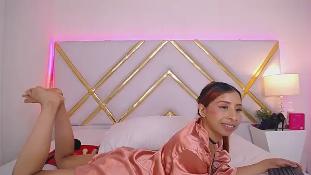laila_stilwiills – Naživo XXX chat