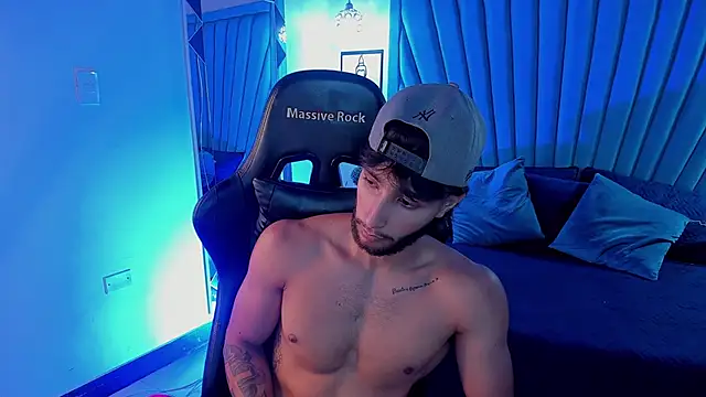 Emmet_CollinsJS – Live XXX-chat