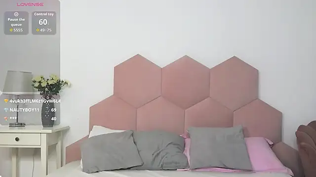 Chat +18 de MissRosse ao vivo