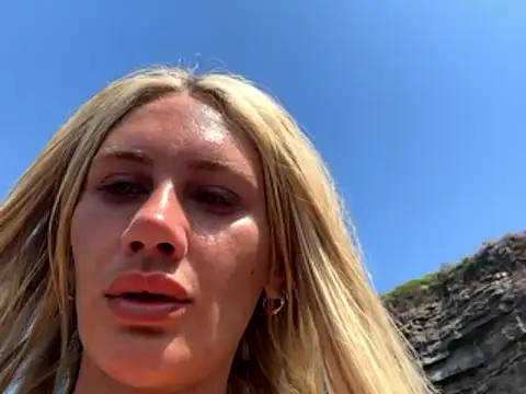 Elsa_24 Chat XXX in diretta