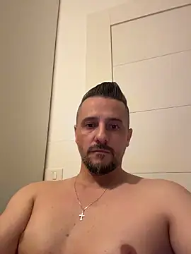 InsaneMattt Adlı Modelin Canlı XXX Sohbeti