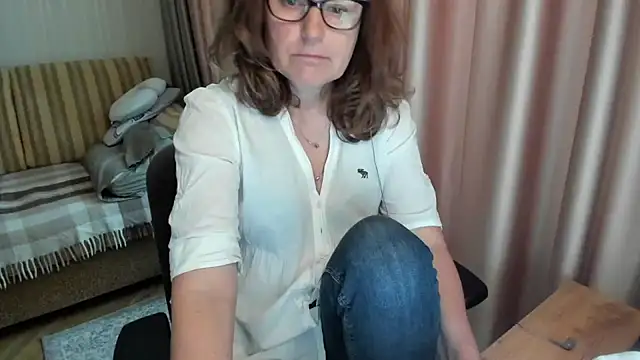 lauraoven 라이브 XXX 채팅