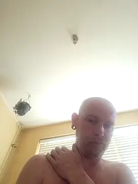 piercingpik Webcam Show