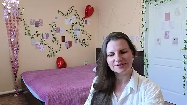 Czat XXX na żywo – Mirabelle_Velvet