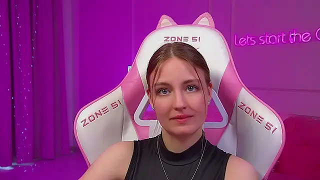 Chat XXX en directo de SofiaSarvains