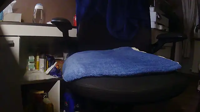 XXX chat uživo modela suedel65