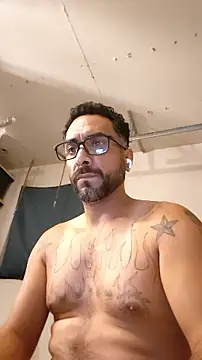 Forbidden_daddy 在線直播表演