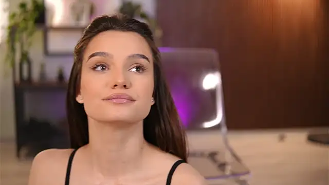 Lena_Laurent's Live XXX Chat