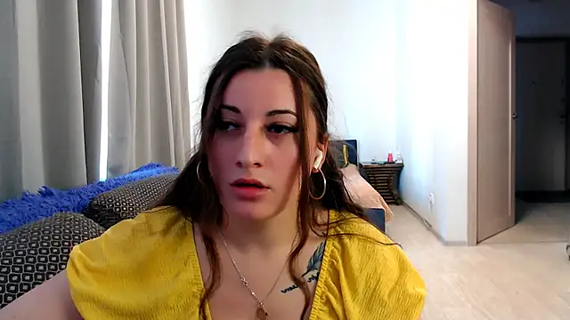 Chat +18 de Helen_Adams_ ao vivo