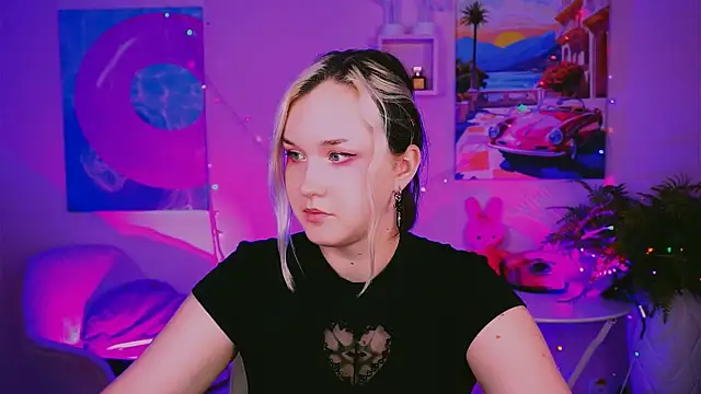 ViolettWoods Chat XXX live