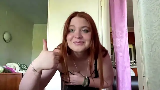 Chat +18 de Violette_Iguina ao vivo