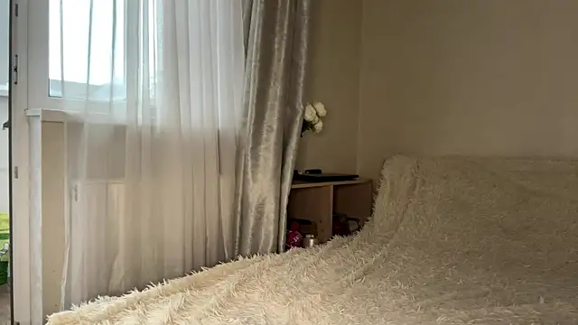 Lia_be_mine Webcam show