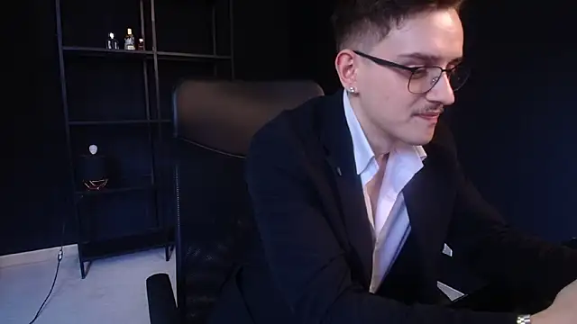 FelixStarkk 在線直播表演