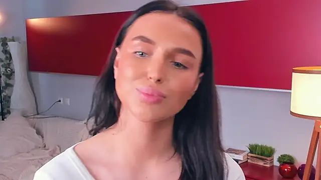DorineNeitzke's Live XXX Chat
