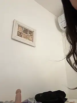 cassandra47 Adlı Modelin Canlı XXX Sohbeti