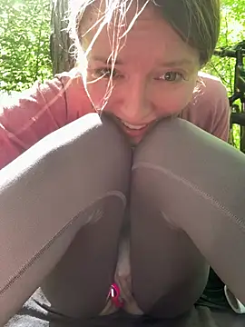 FayeFlame live XXX chat