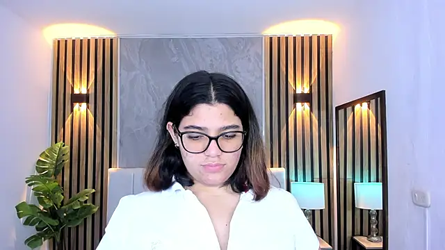 Carlotta_de_velour: онлайн-секс-чат