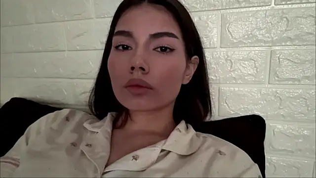 MarylnMonnier Chat XXX live
