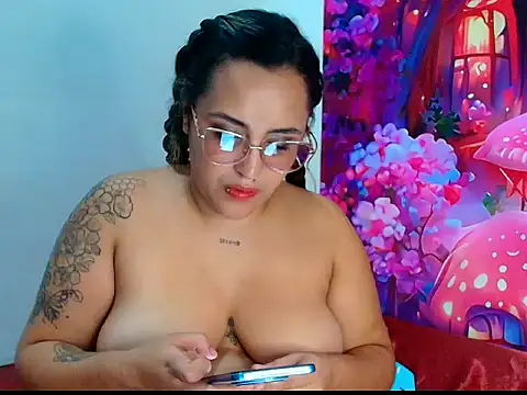 Chat XXX en directo de Karol_naughty