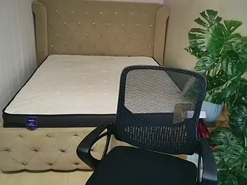 ts_ayah_ – webcam-show