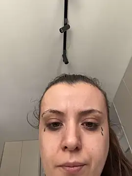 bunnythetailor Chat XXX in diretta