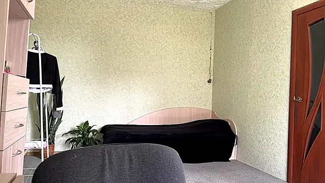 ZaidaSchwarten's Live XXX Chat