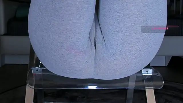 Chat +18 de Cameltoe_squirt_inPants ao vivo