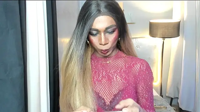 عرض كام TsBlackHORSECOCKcalix
