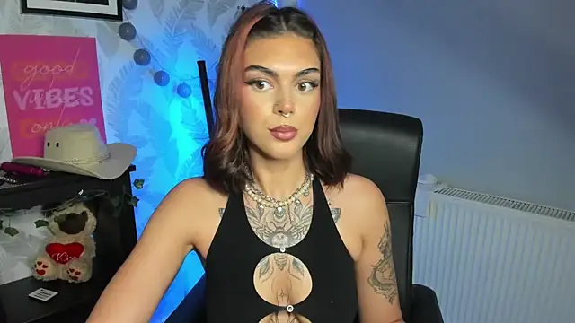 دردشة Nova_SIN الجنسية المباشرة