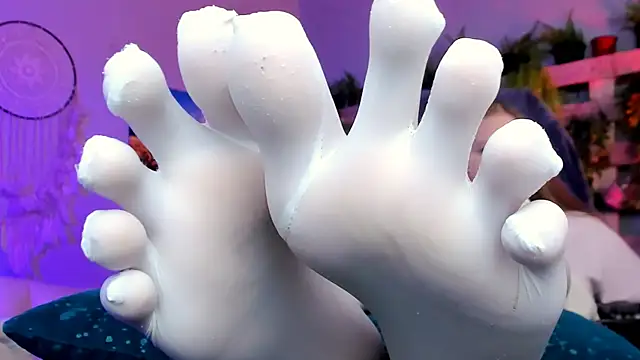 แชท XXX สดของ footfetish_baby
