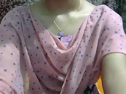 Adorable_Ayesha Live XXX Chat