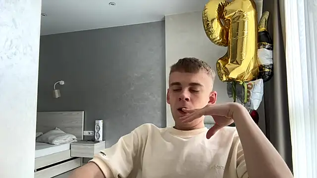 Živý XXX chat SoloFury