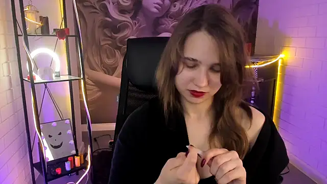 TessaMill Chat XXX live