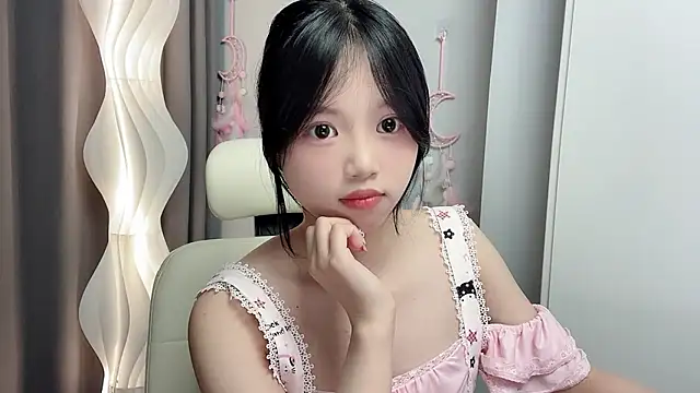 Chat +18 de Yanys521 ao vivo