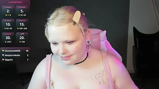 Chat XXX en directo de LottieReed