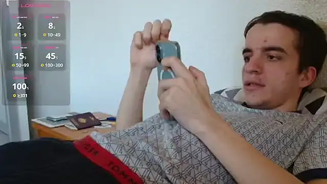 Tombgy07 Show Webcam