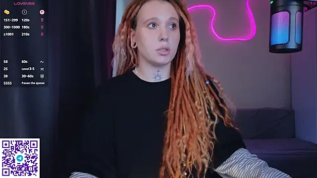 The_Full_Red_Moonn Live XXX chat