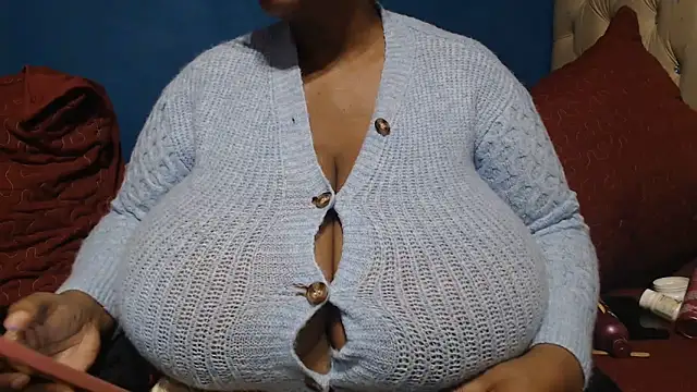 Živý XXX chat CUTEFIRMMELONSS