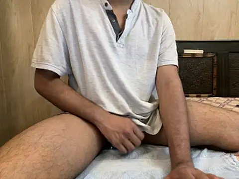 RoyalTeaseX Webcam Show