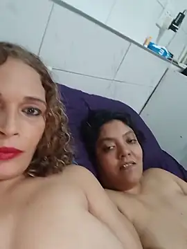 Show Webcam de 2Juicy_pussy
