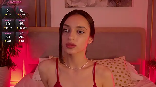 Živý XXX chat AdoraCortes